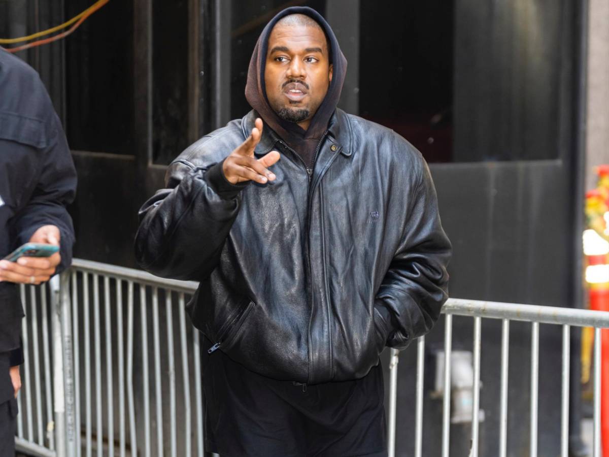 Kanye West insiste en que no ha perdido dinero tras sus insultos antisemitas