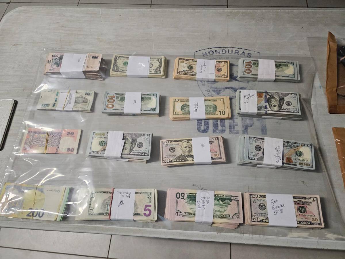 Capturan a canadiense y hondureña con 97 mil dólares en La Ceiba