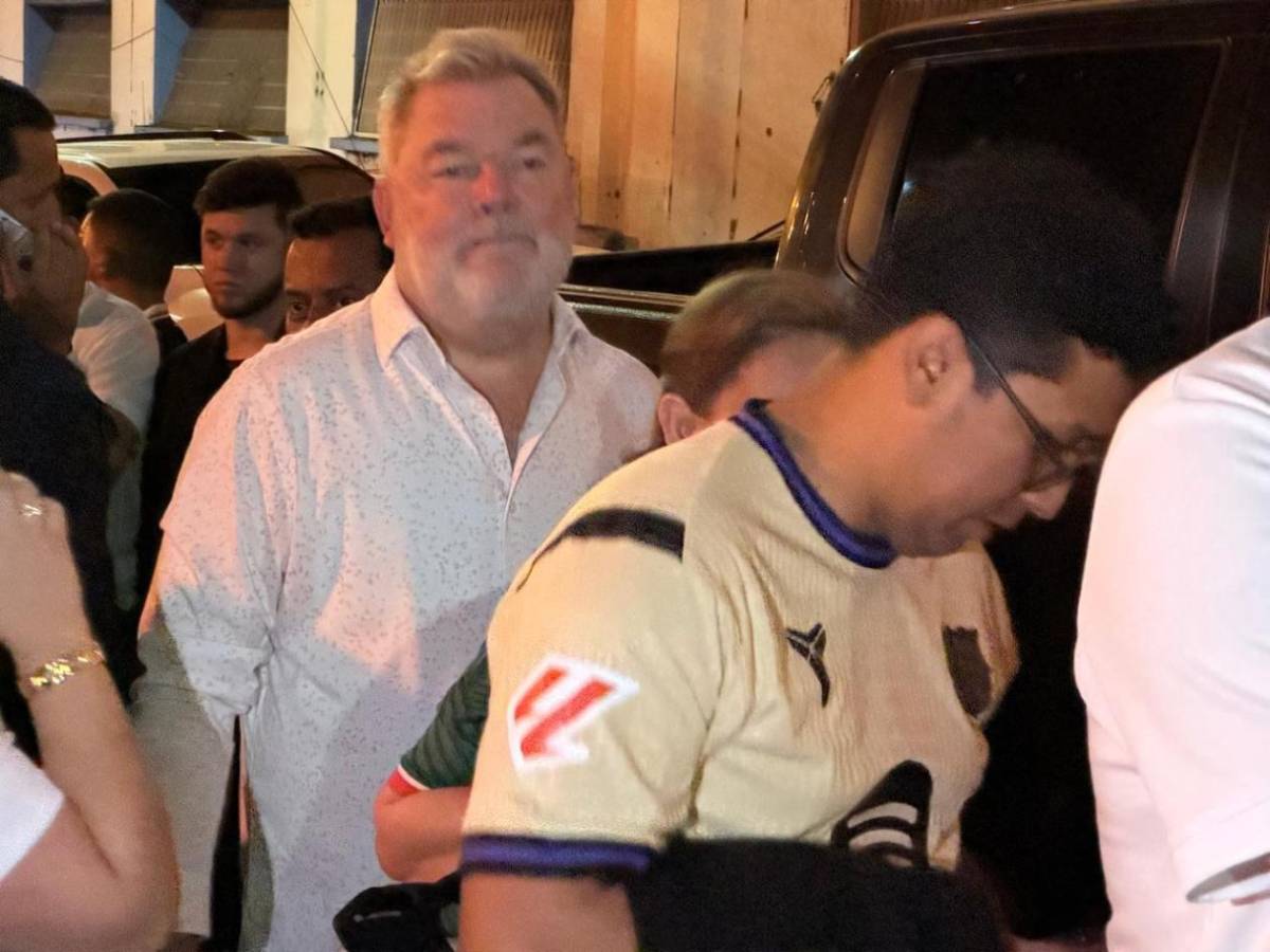 Olimpia - Marathón: Hija de técnico y Ester cautivan, ¿qué pasó con Roberto Contreras?