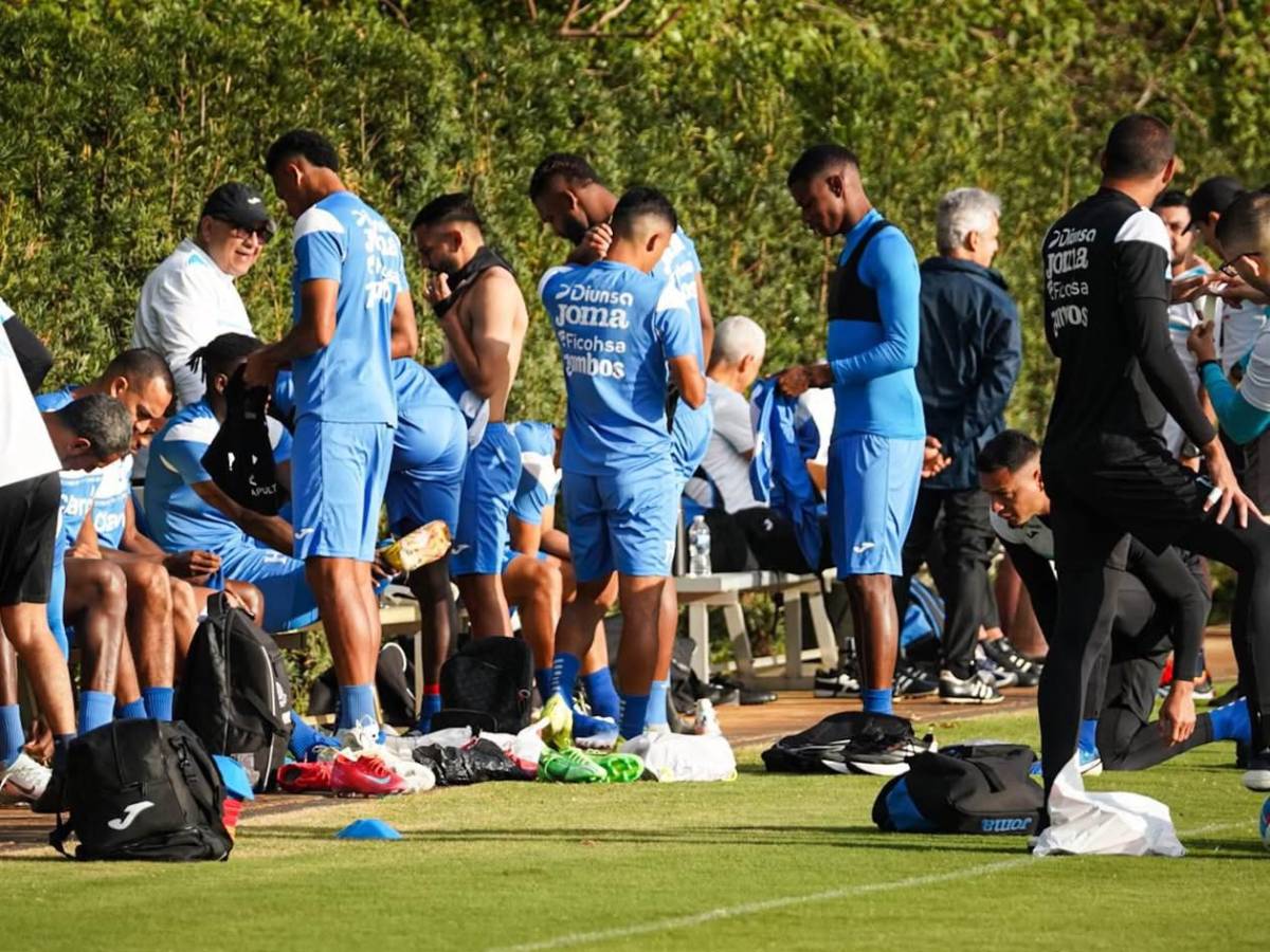 Risas y buen ambiente en entreno de la H antes de enfrentar a Guatemala