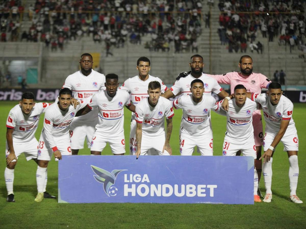 Olimpia destrozó a Motagua, Espinel eufórico, tristeza azul y enfado de Javier López