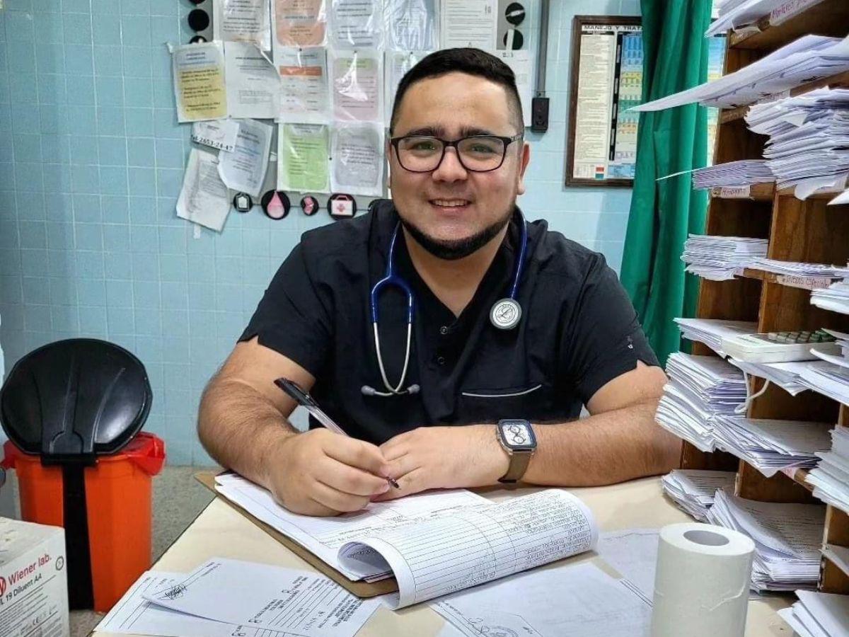 En su cumpleaños se ahoga doctor hondureño en El Salvador
