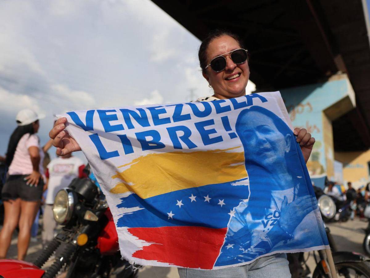Así fue el multitudinario recorrido de María Corina Machado tras regresar a Venezuela