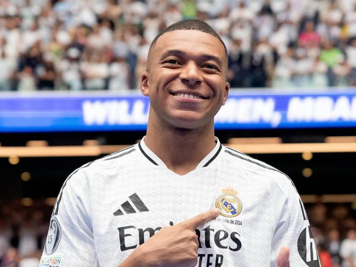 Mbappé reaparece y asusta tras gastroenteritis sufrida en Estados Unidos: No es Kylian