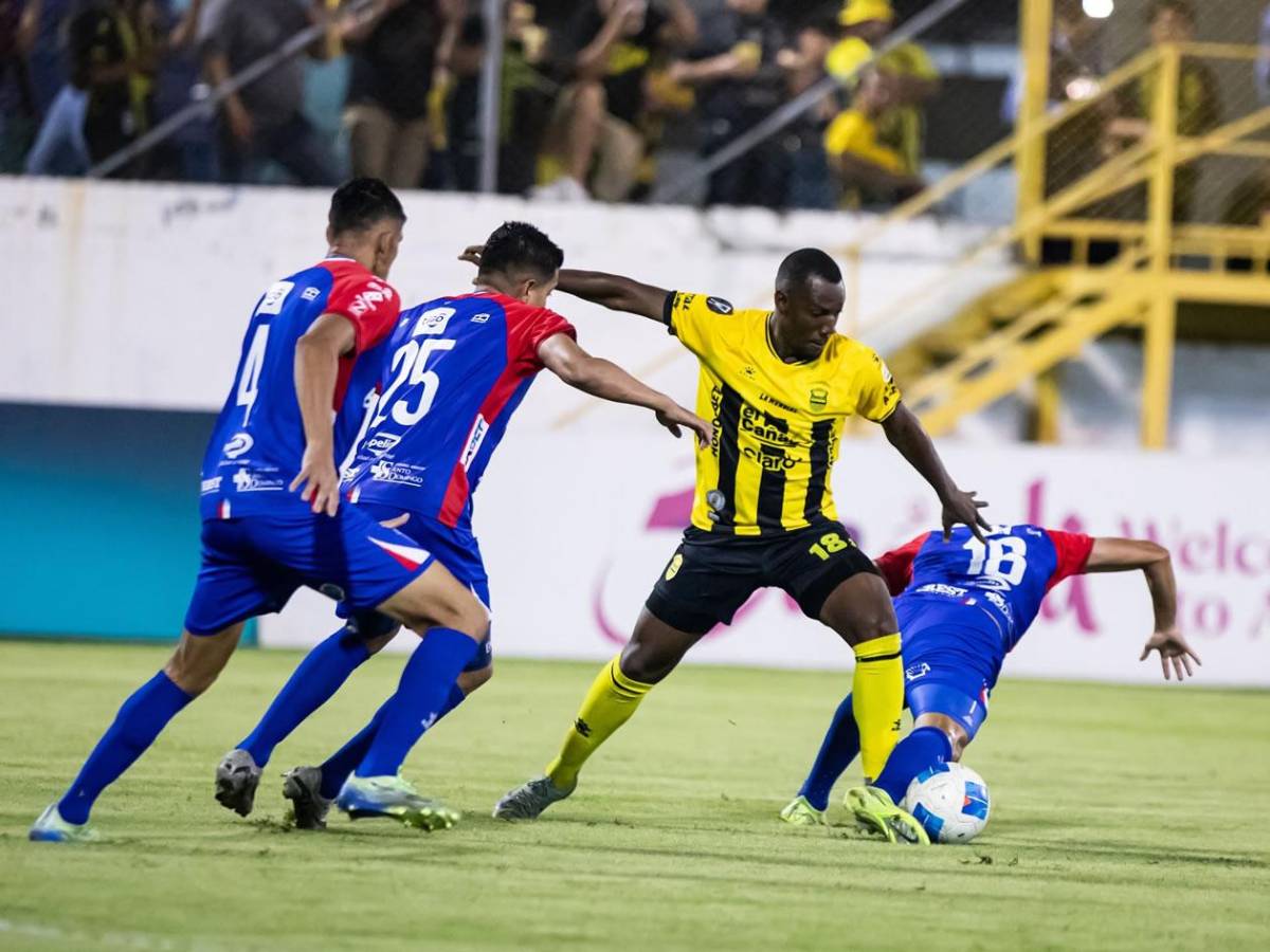 La decepción del Real España, la fiesta del Xelajú y la chapina que cautivó en el Morazán