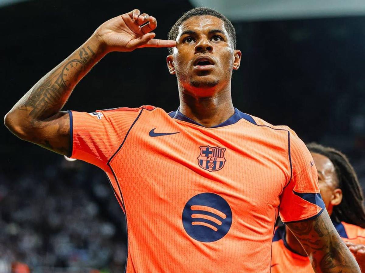 Barcelona cierra acuerdo para próxima temporada: activan millonaria cláusula