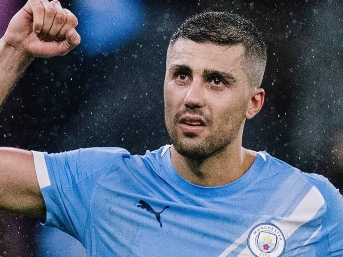 Fin a la novela de Rodri: Se conoce su equipo tras ofertas del Barcelona y Real Madrid