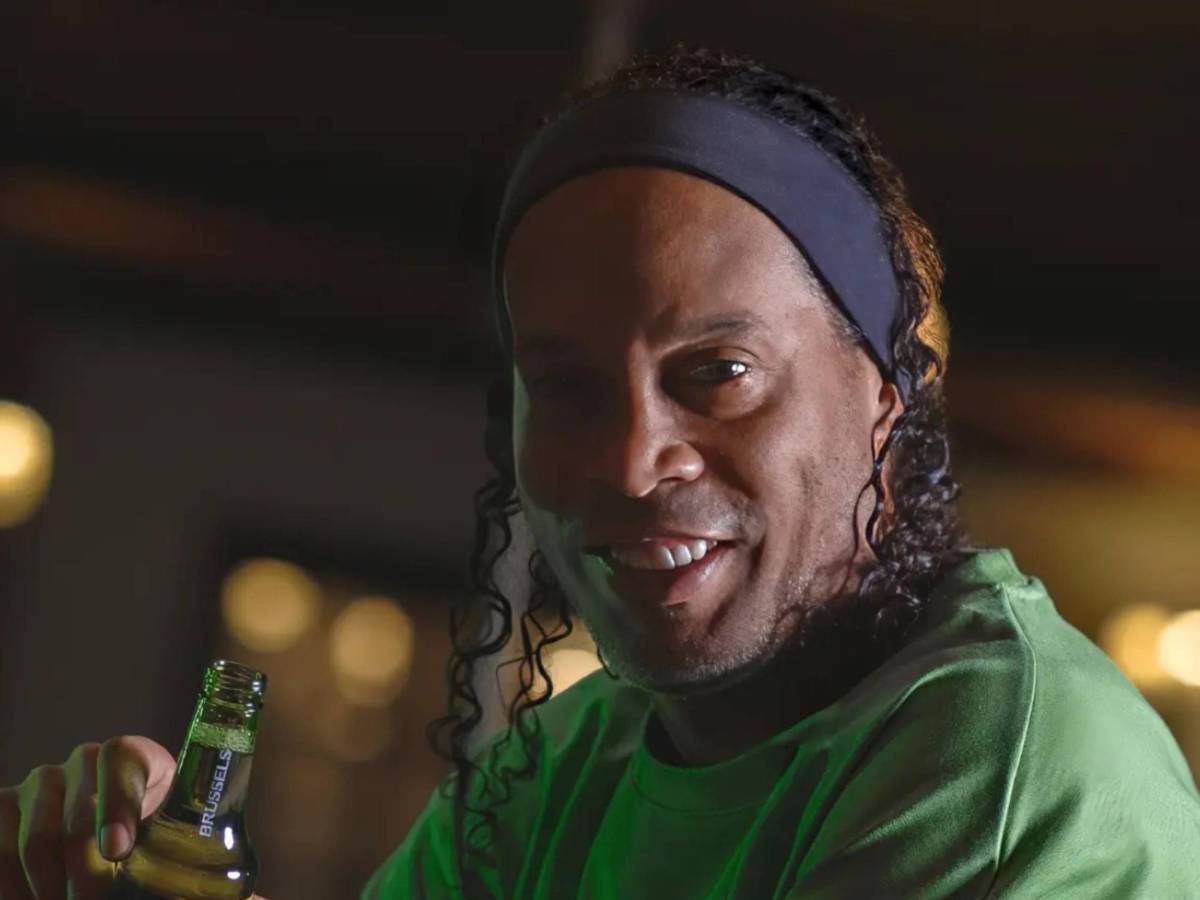 Ronaldinho se reinventa: Su nueva vida tras haber estado en la cárcel