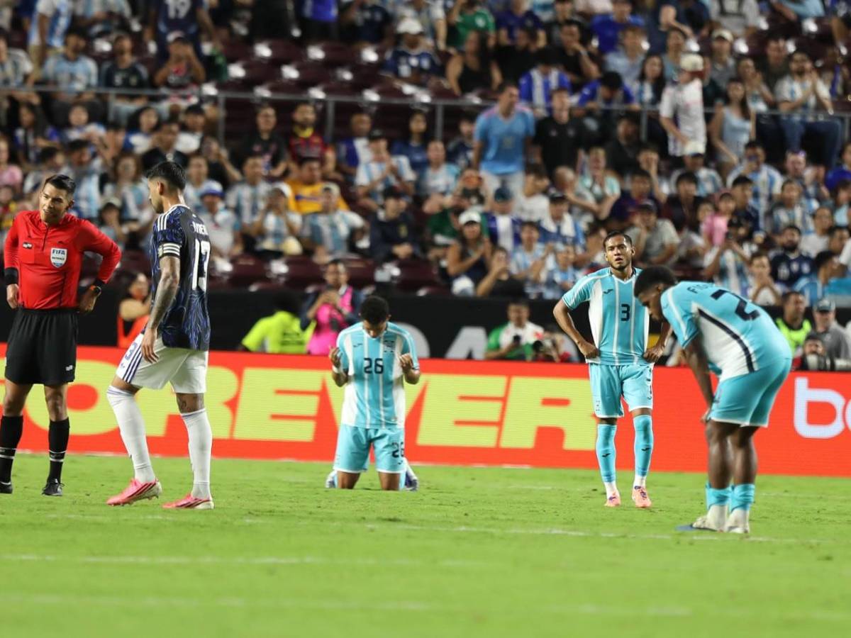 Messi sorprende tras el partido, ¿cambió camiseta? y abrazo histórico para Honduras