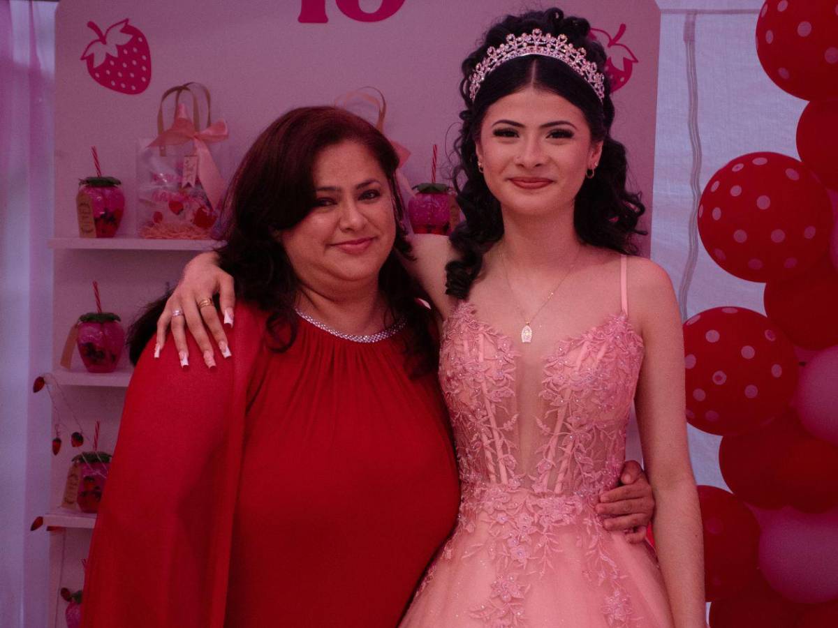 La princesa de la noche: Los quince años de Natalie Nicole