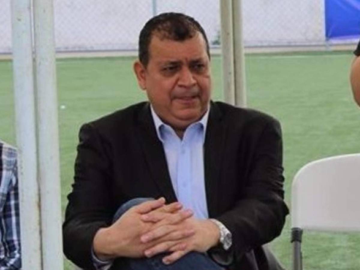 Orlando Ponce cuenta la verdad sobre su mamá y denuncia robo que le hicieron