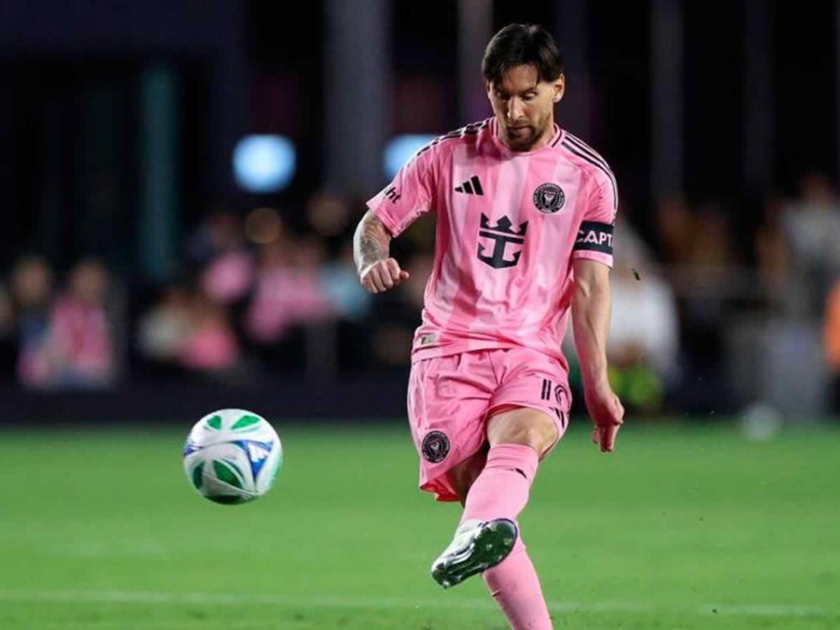 Brutal bronca de Messi al árbitro, lo insultó y festejo a lo Cristiano