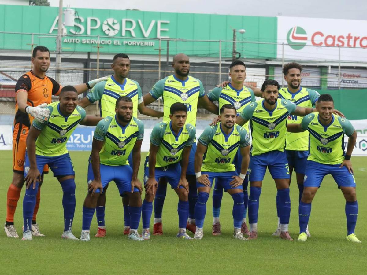 Polémico error arbitral, brutal enfado de Olancho y la fan sexy del Platense