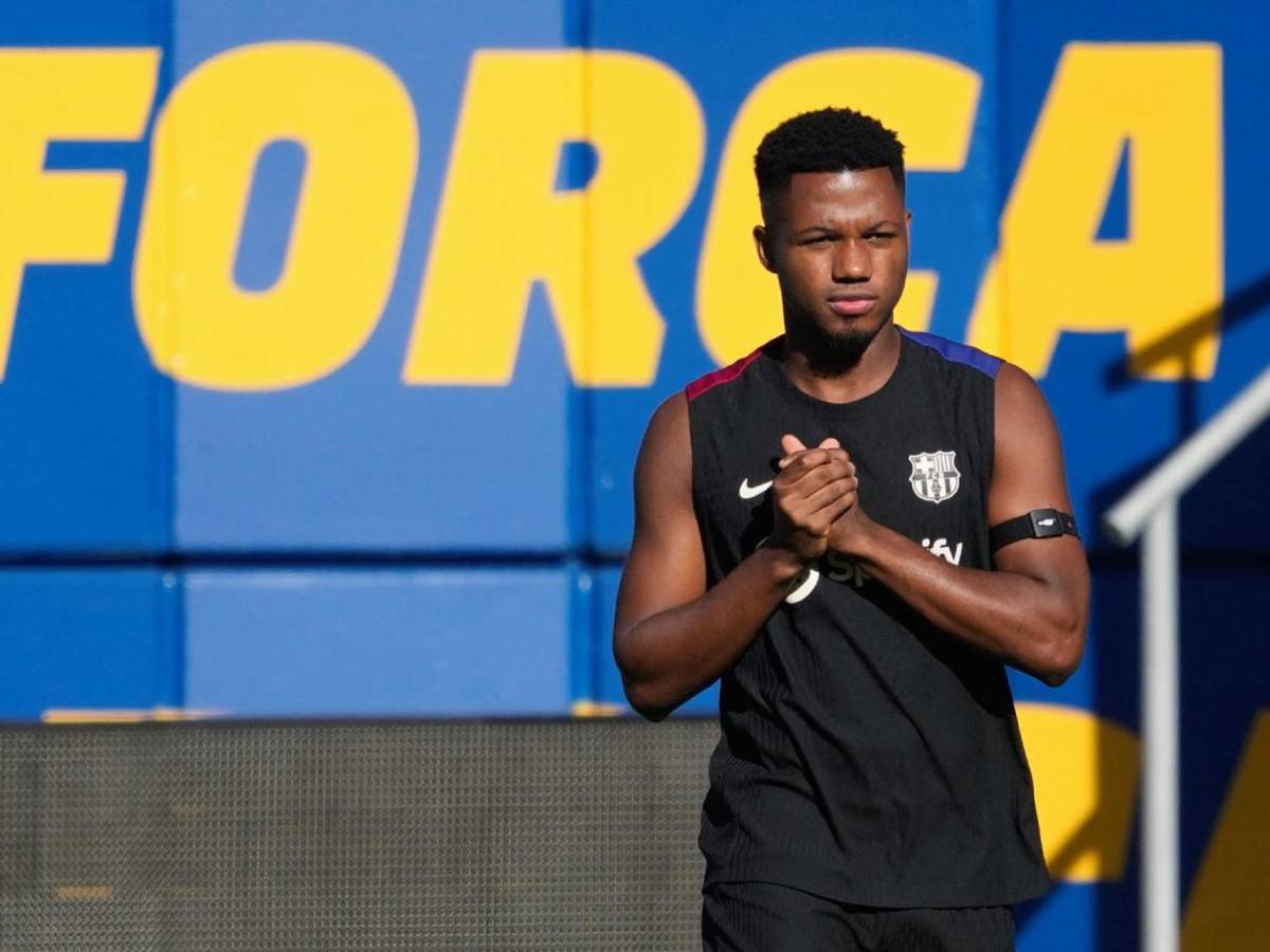 Barcelona estremece el mercado: vende a futbolista para cerrar fichaje de Julián Álvarez