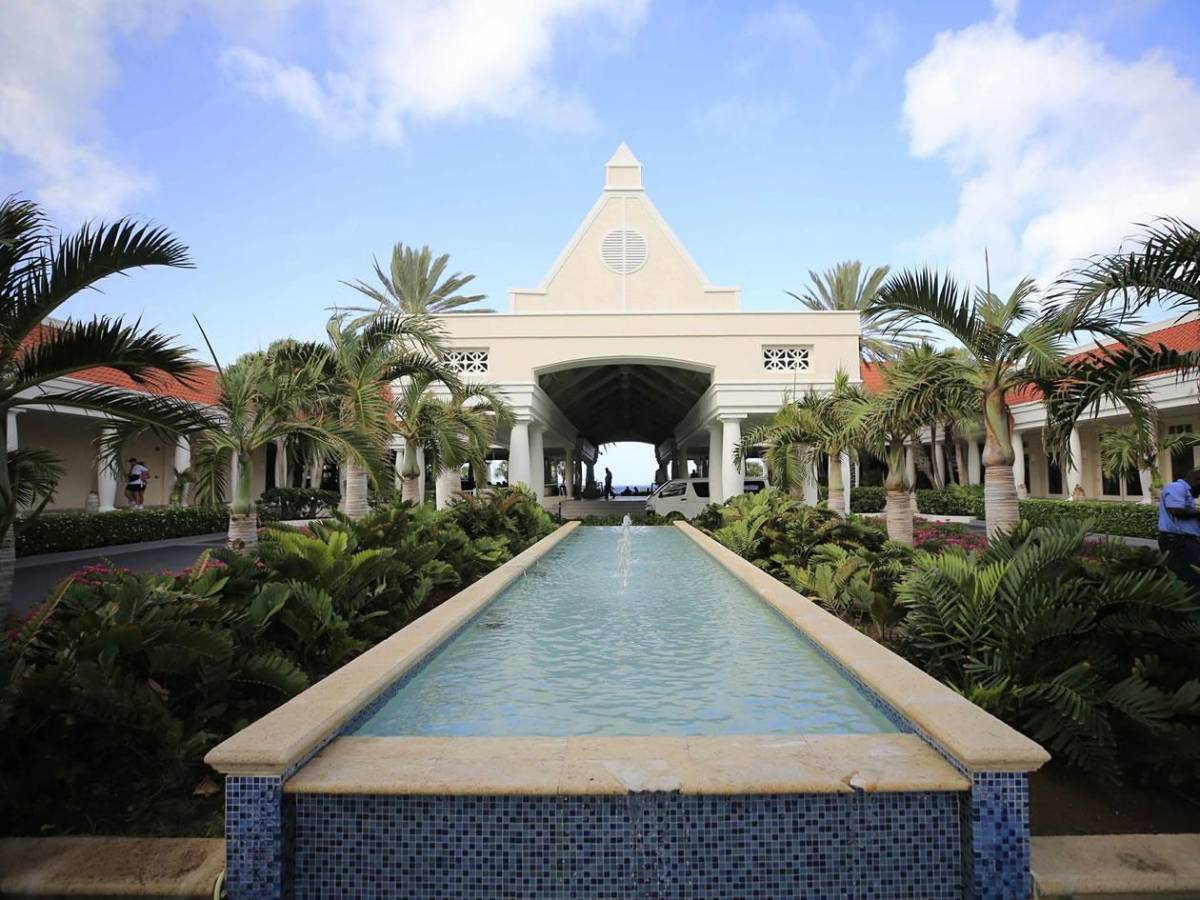 Así es el lujoso hotel donde estará Honduras en Curazao: el precio de cada habitación