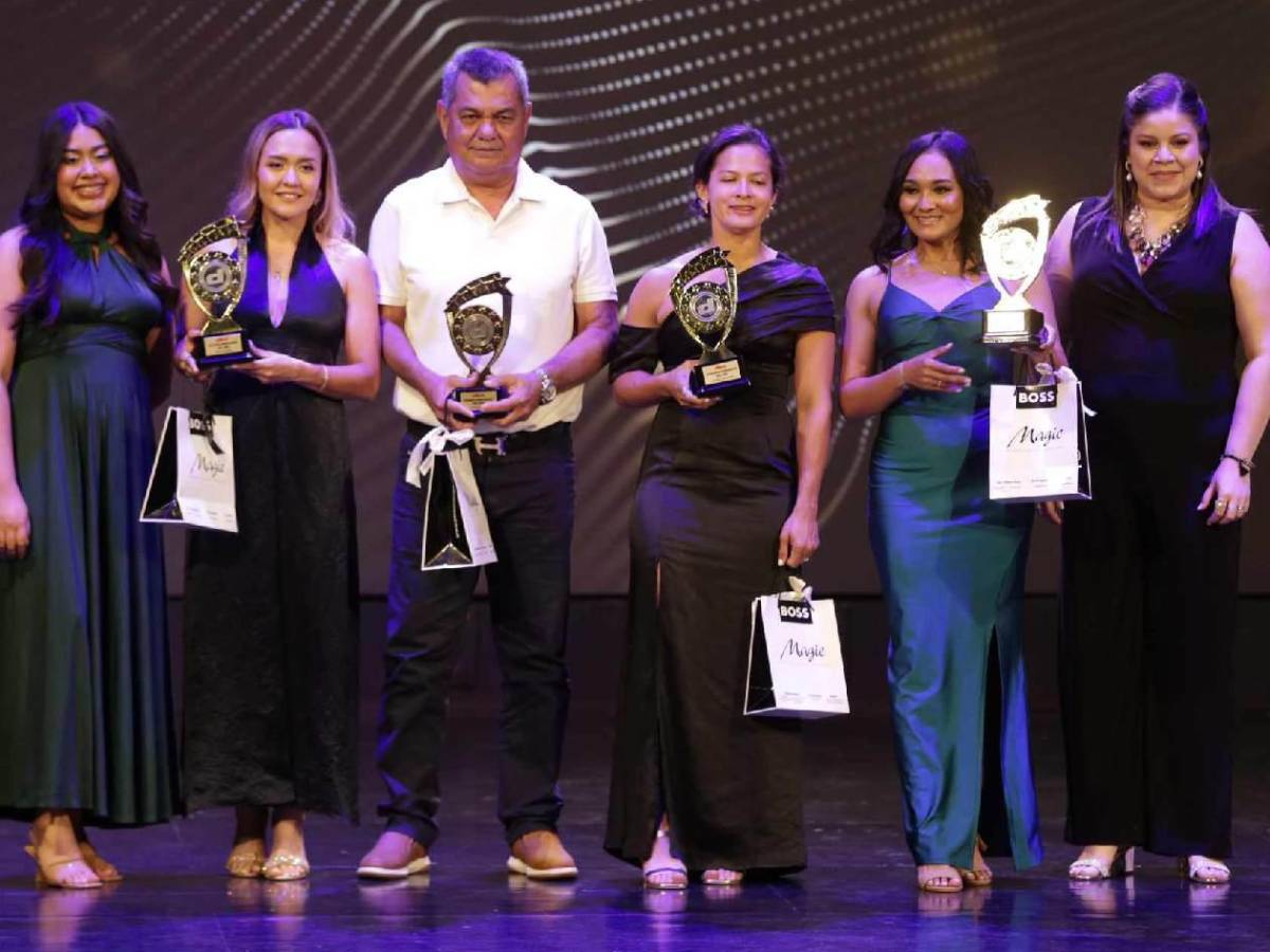 Shin Fujiyama fue galardonado: ellos fueron los ganadores de los Premios DIEZ