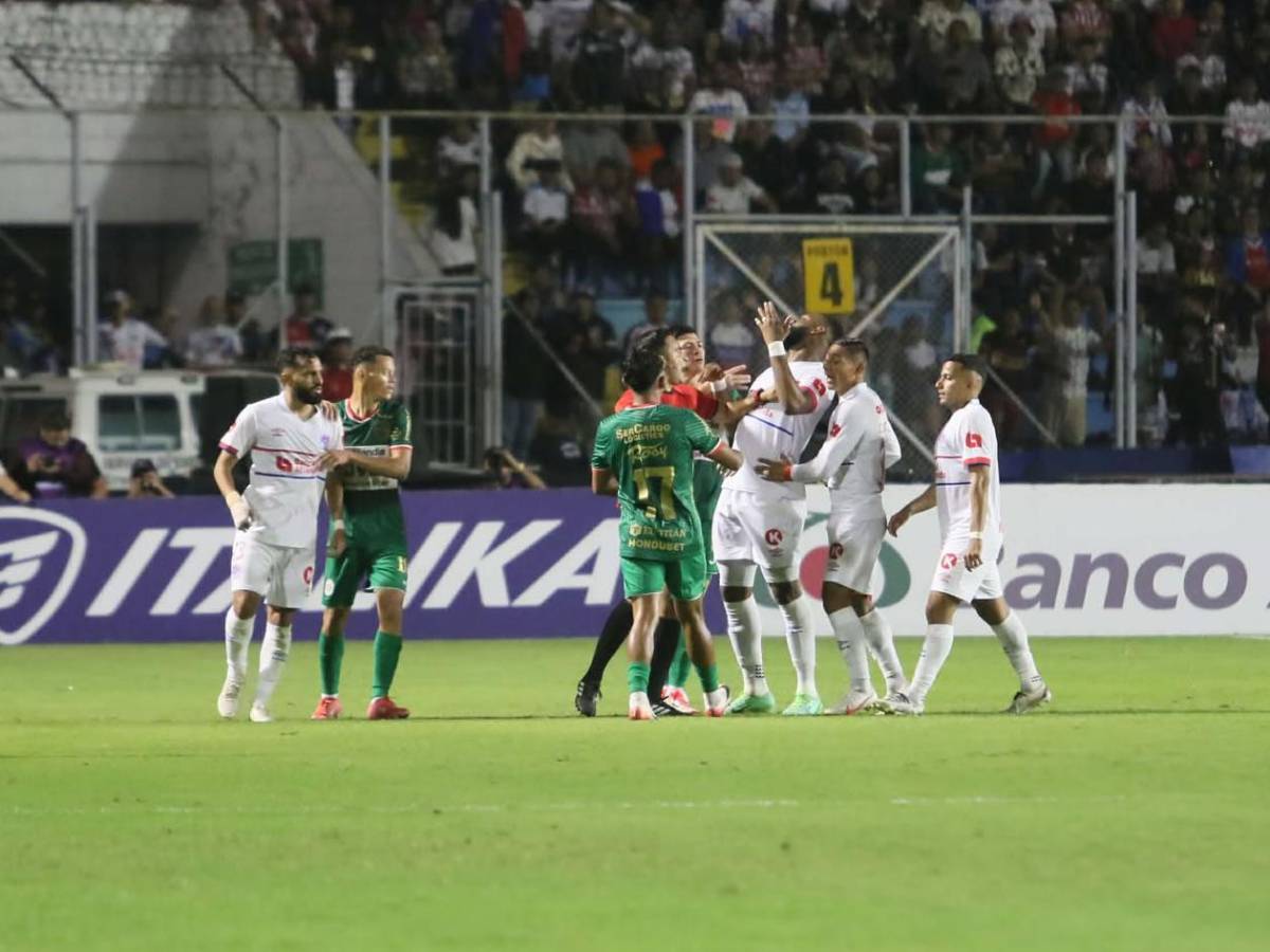 Así fue la pelea entre Jorge Álvarez y Alexy Vega: ¿qué pasó con Espinel y Lavallén?