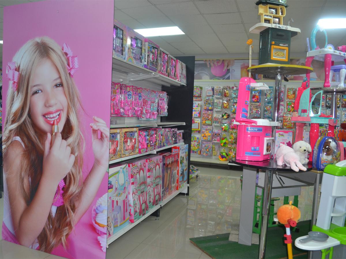 Área de belleza para niñas de 5 años en adelante.