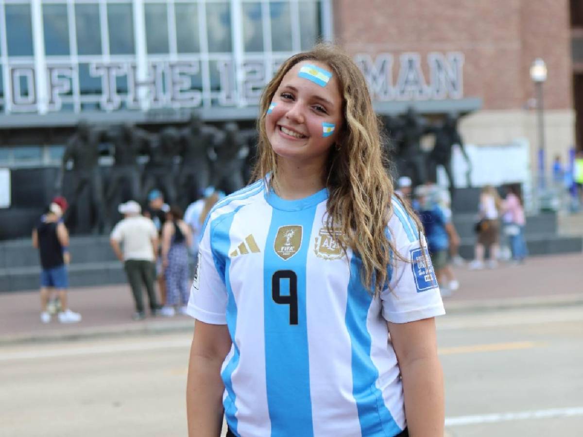 Las bellezas del Argentina vs Honduras: chicas roban miradas en Estados Unidos