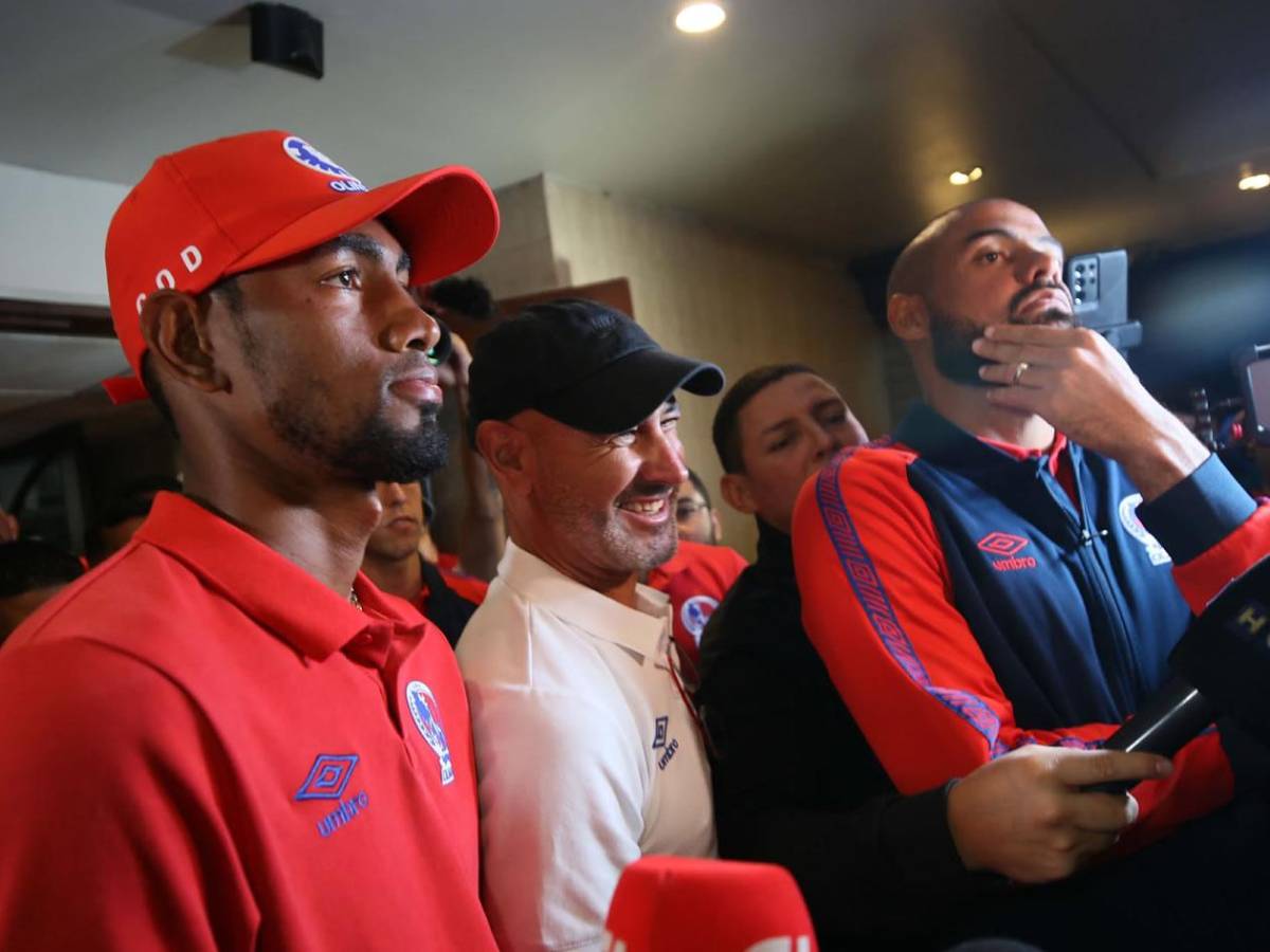 Espectacular banderazo de la afición del Olimpia y piden la Copa 40 ante Marathón