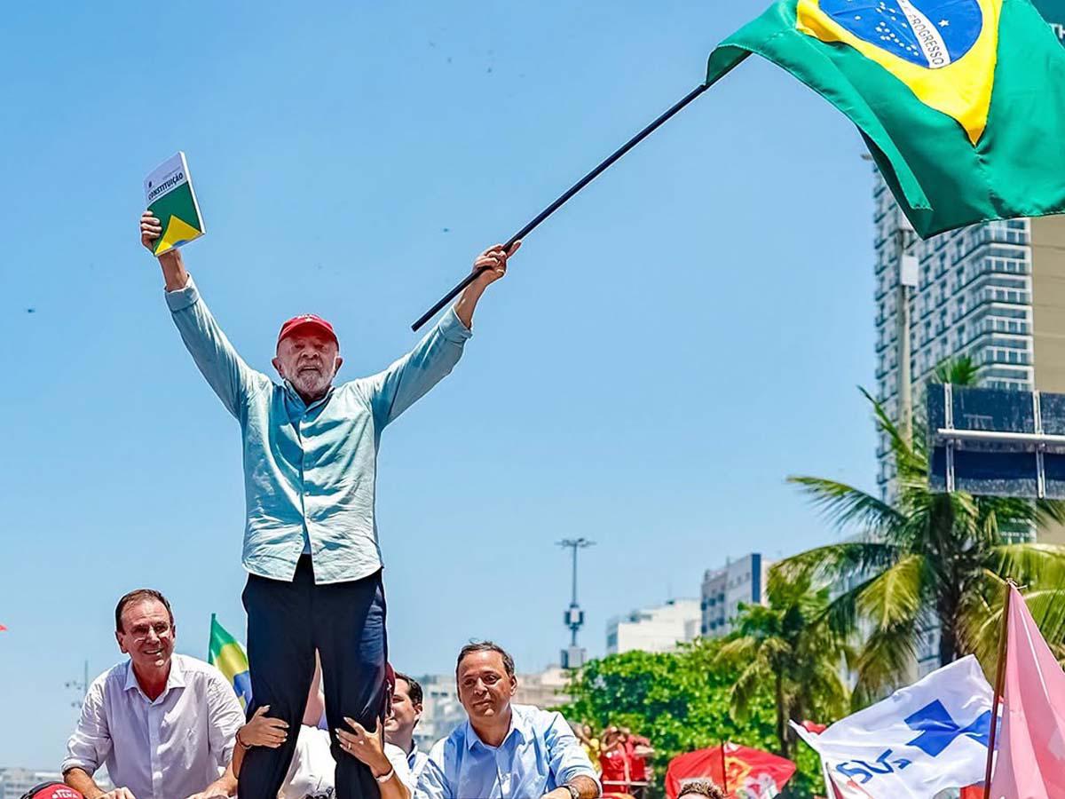 Cinco claves de la victoria de Lula sobre Flávio Bolsonaro en las elecciones de Brasil