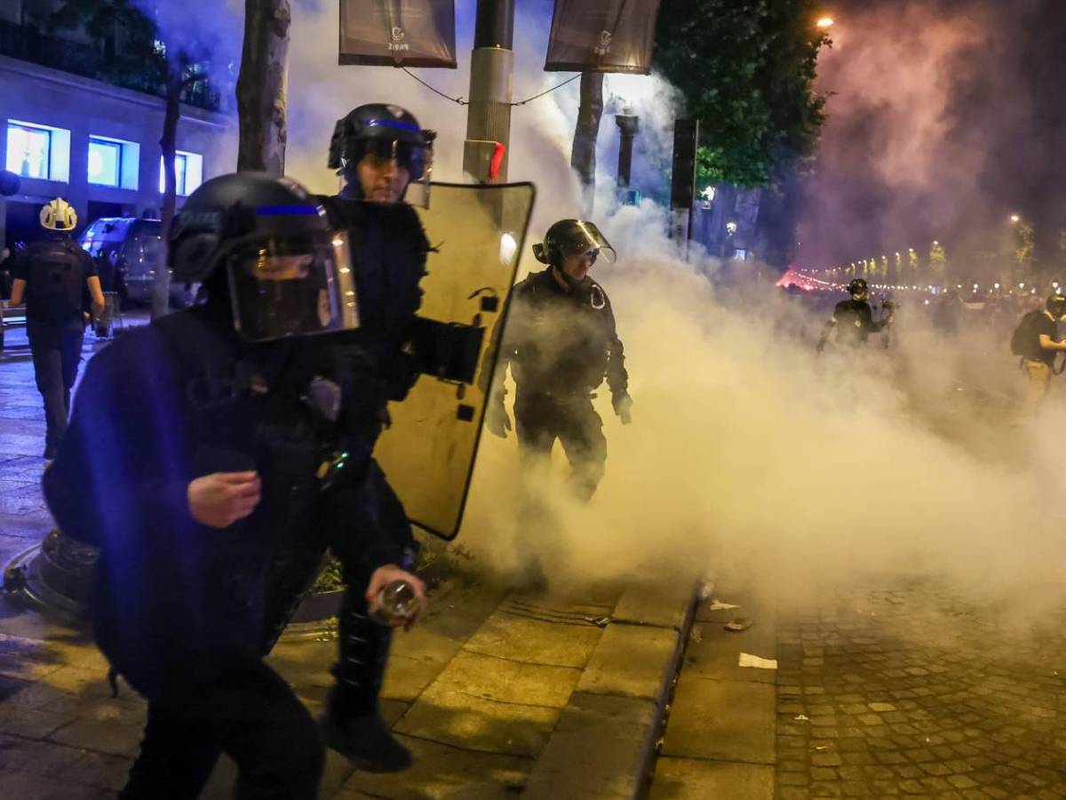 París es un caos: Muertos, 192 heridos y el PSG se pronuncia