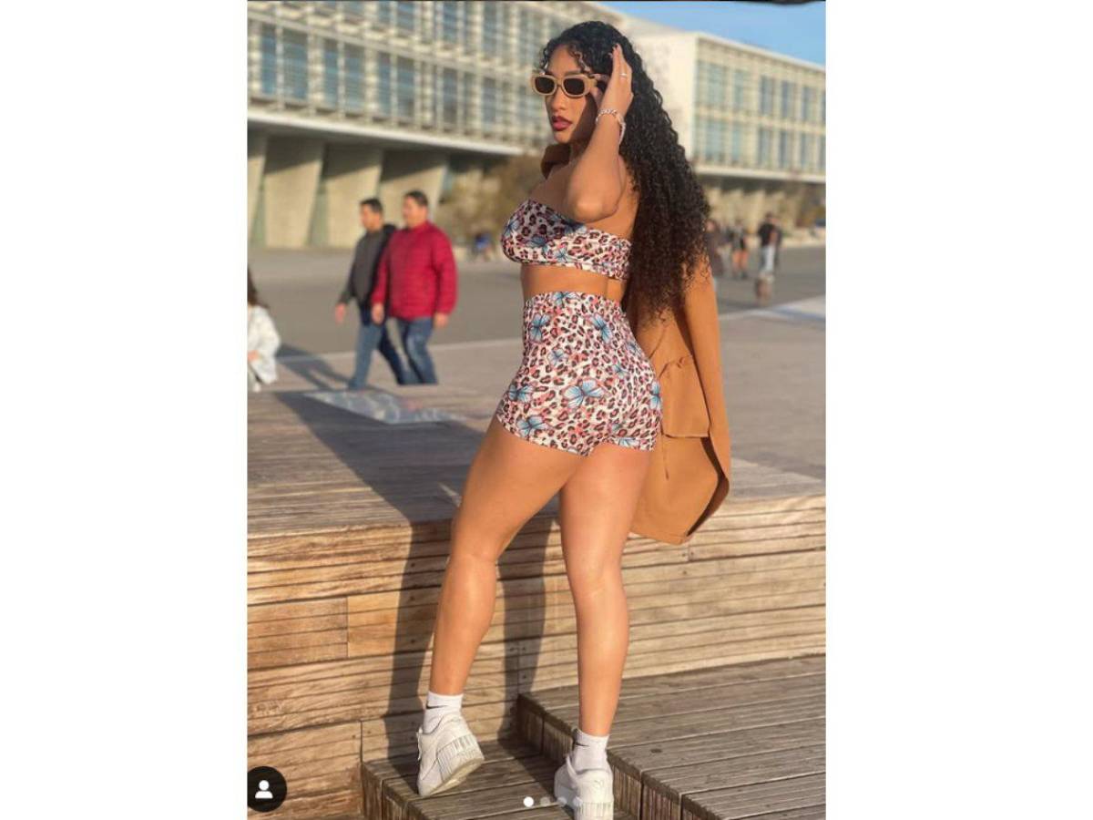 Exnovia de jugador hondureño rechazó miles de dólares por propuestas indecentes