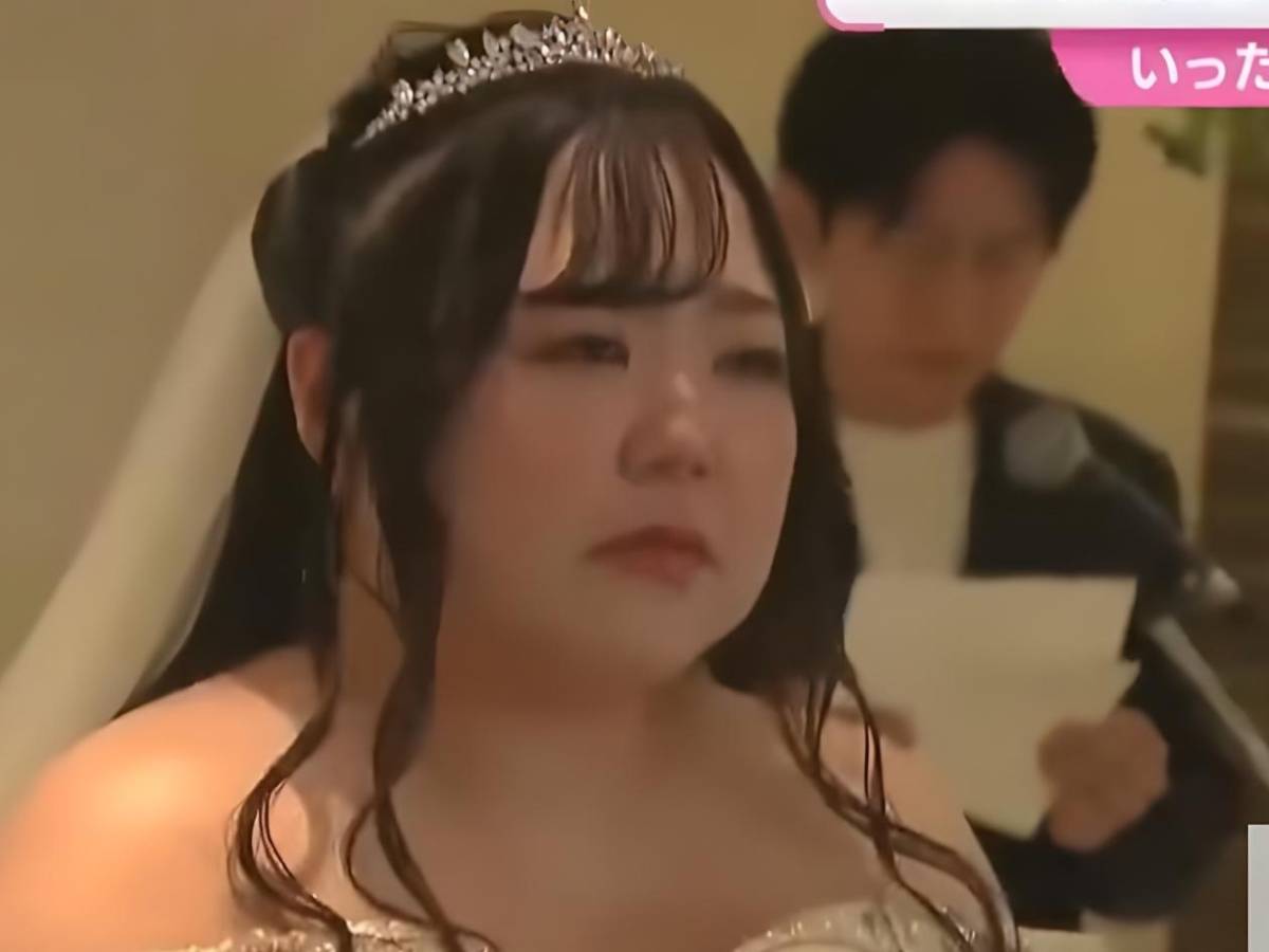 Mujer japonesa se casa con hombre creado con ChatGPT