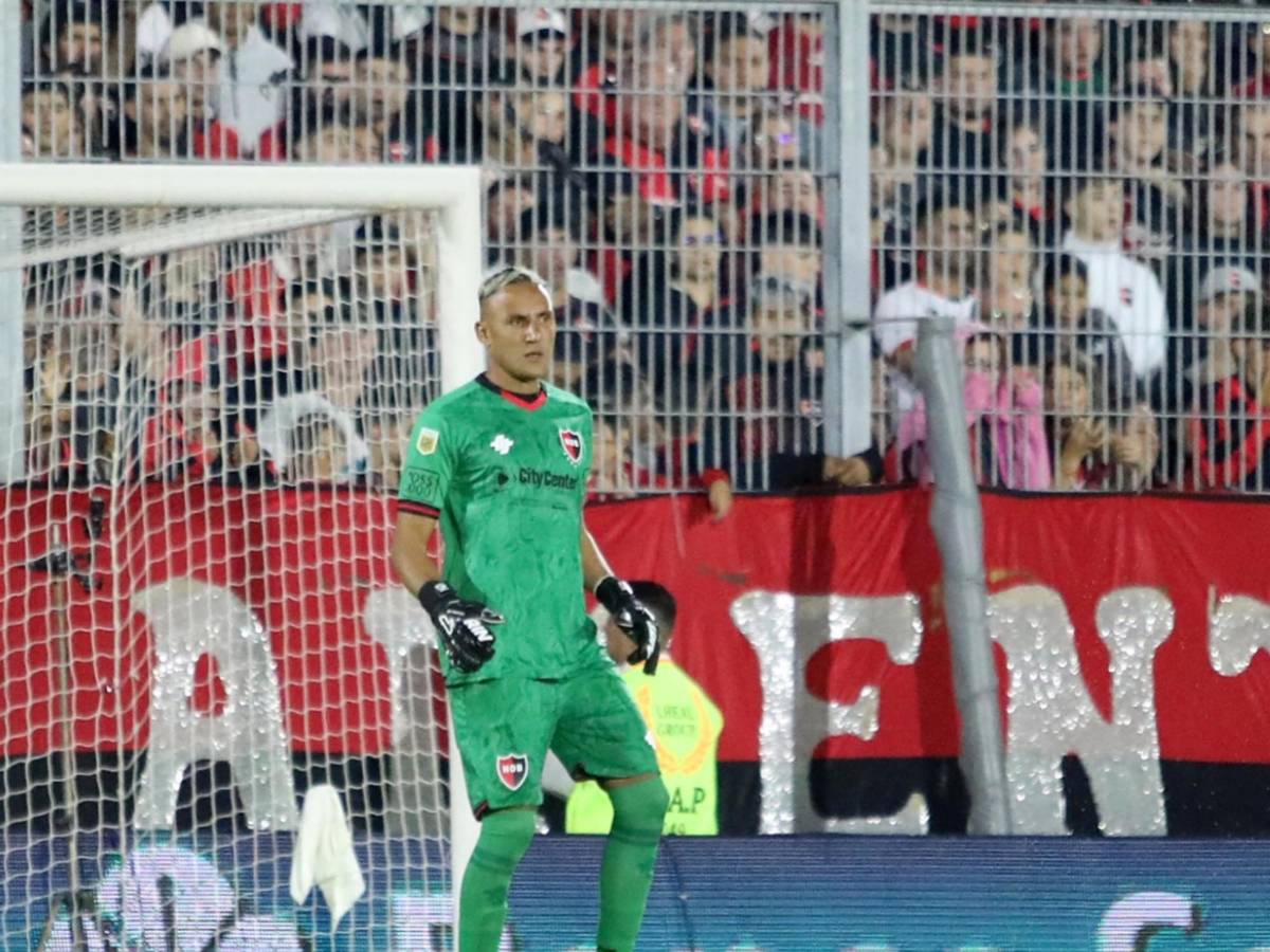 Keylor Navas hace curiosa petición y es castigado en Argentina: Así reaccionó el tico