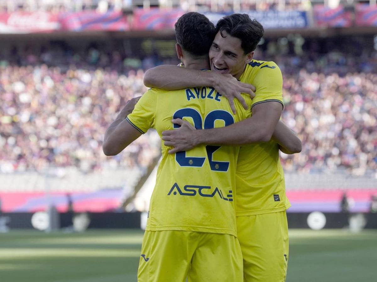 Barcelona festeja los títulos ante su afición, show de Lamine y Gavi presume a su novia