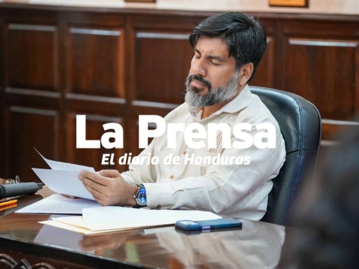 ¿Qué pasará ahora con Johel Zelaya tras juicio político? Fátima Mena lo explica