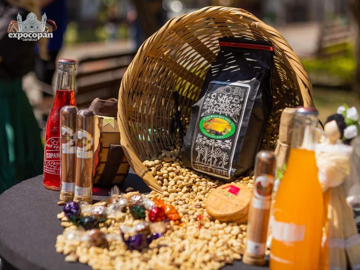 Los visitantes podrán disfrutar de los exquisitos sabores de la gastronomía copaneca, así como degustar el café que se produce en las montañas que rodean la ciudad.