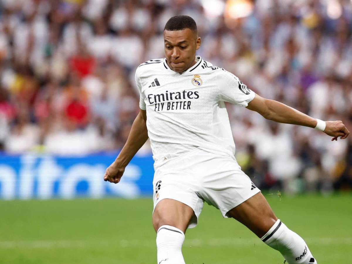 Mbappé reaparece y asusta tras gastroenteritis sufrida en Estados Unidos: No es Kylian