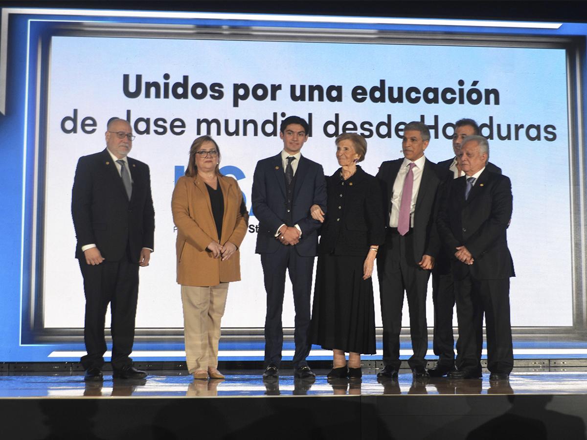 Los socios fundadores de USAP fueron testigos de esta unión histórica que marca un antes y un después en la educación superior del país.