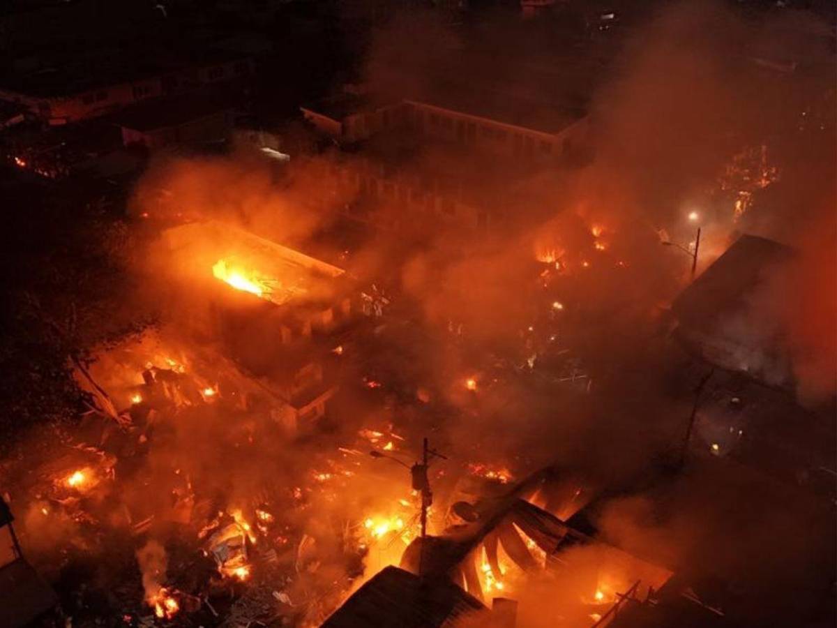 Explosión en cohetería clandestina desató incendio en Medina-Concepción