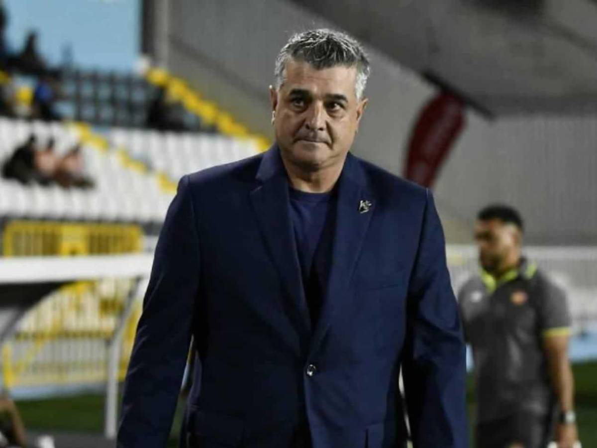 Diego Vázquez reaparece y sorprende con su nueva faceta tras salida de Motagua