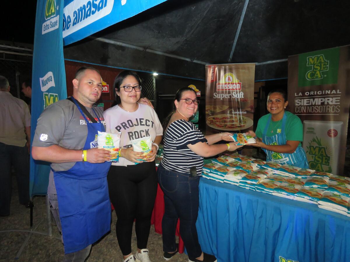 Supermercados Colonial enciende las llamas en su Grilling Challenge