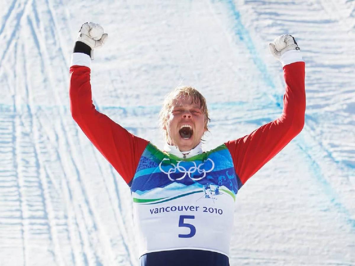 Medallista muere tras caerle un rayo en sus vacaciones; el último mensaje de su esposa