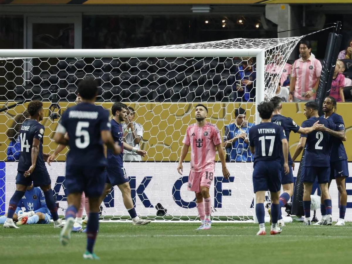 Messi dice adiós al Mundial de la peor forma, frustración y 'amargo' reencuentro