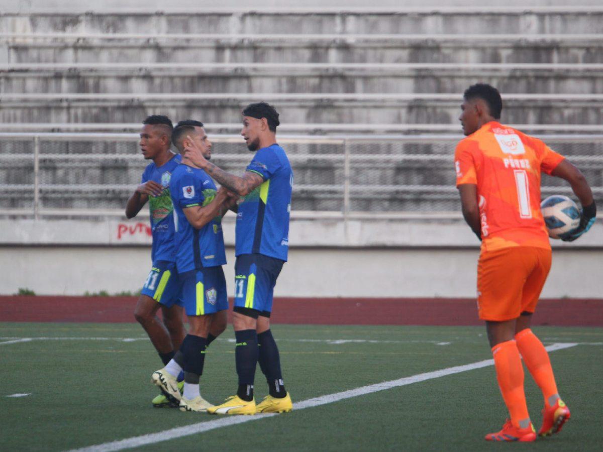 Olancho FC le hizo un partidazo al Comunicaciones en Estados Unidos