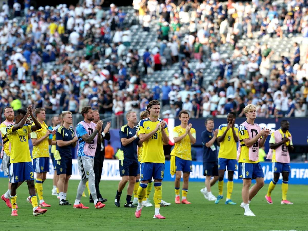 Show de Mbappé en el Mundial, lo que hizo con su DT y dolor de Suecia eliminada