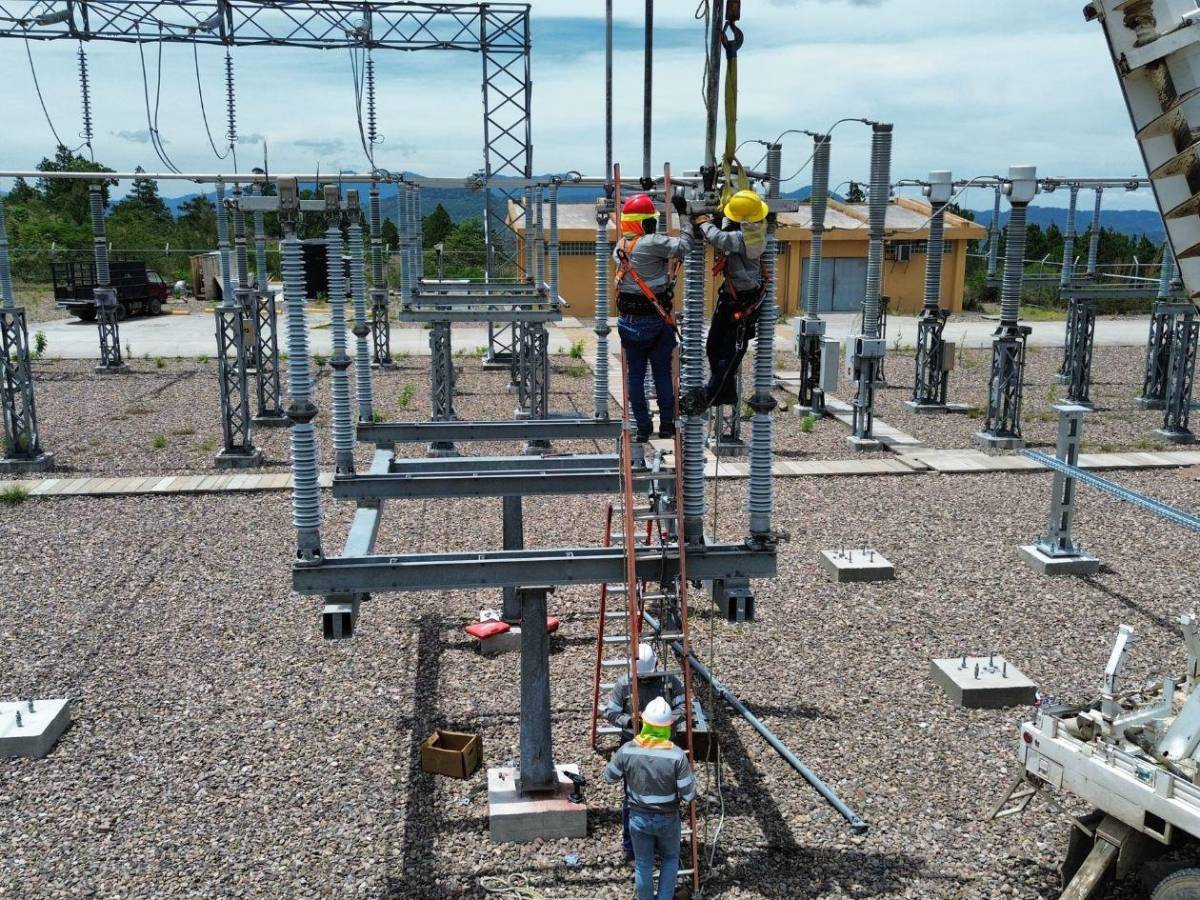 Anuncian cortes de energía en más de 20 residenciales y aldeas de San Pedro Sula