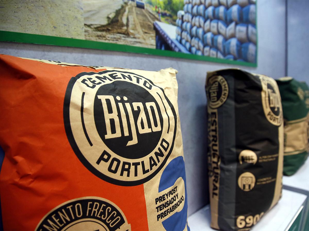 Cenosa es la única cementera en el país con más de 9 tipos de cemento de calidad garantizada.