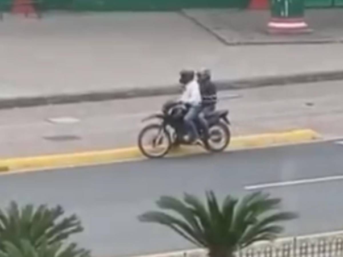 Atentan contra famoso futbolistas y sicarios tienen desenlace sorprendente