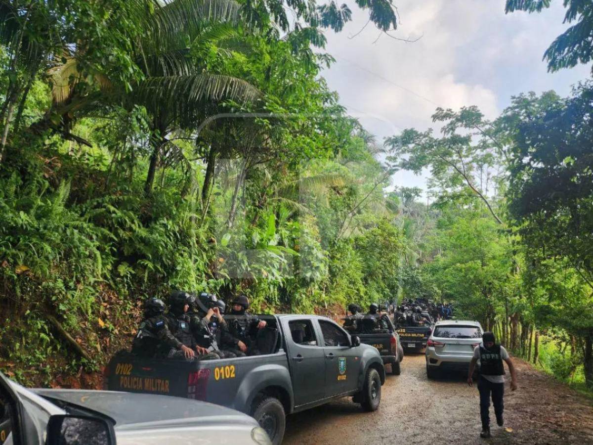 A tres calles de una posta se localiza casa donde mataron a cinco policías en Corinto