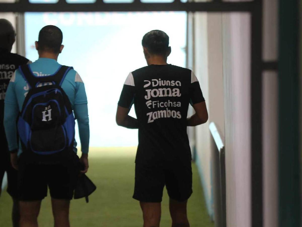 La decisión de Nájar que sorprendió, legionarios presentes y dos no entrenaron