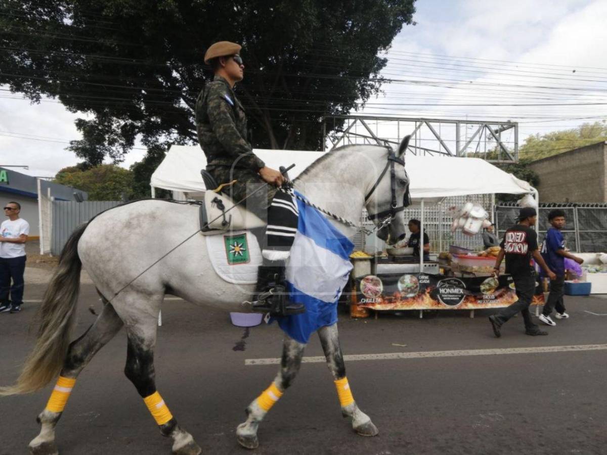 En fotos: Honduras celebra su independencia con civismo y tradición