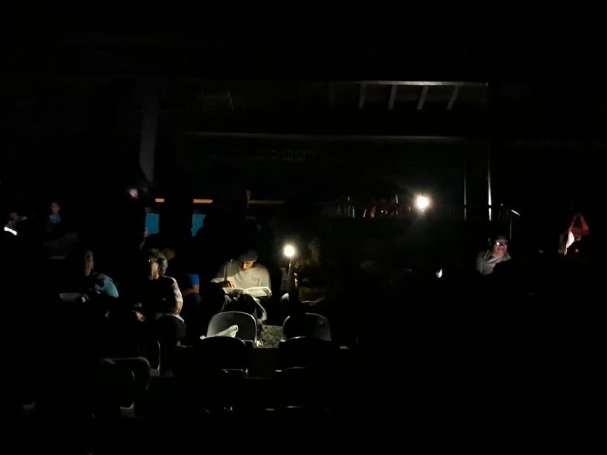 Honduras celebra clasificación al Mundial Sub-17: buen gesto y bellas chicas