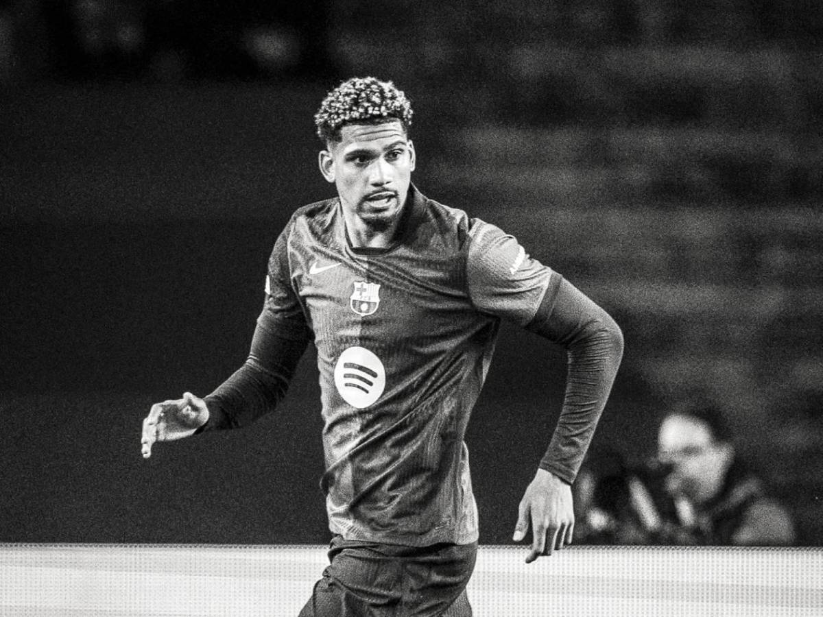 Barcelona es un caos: Pelea de Araújo con crack del club culé