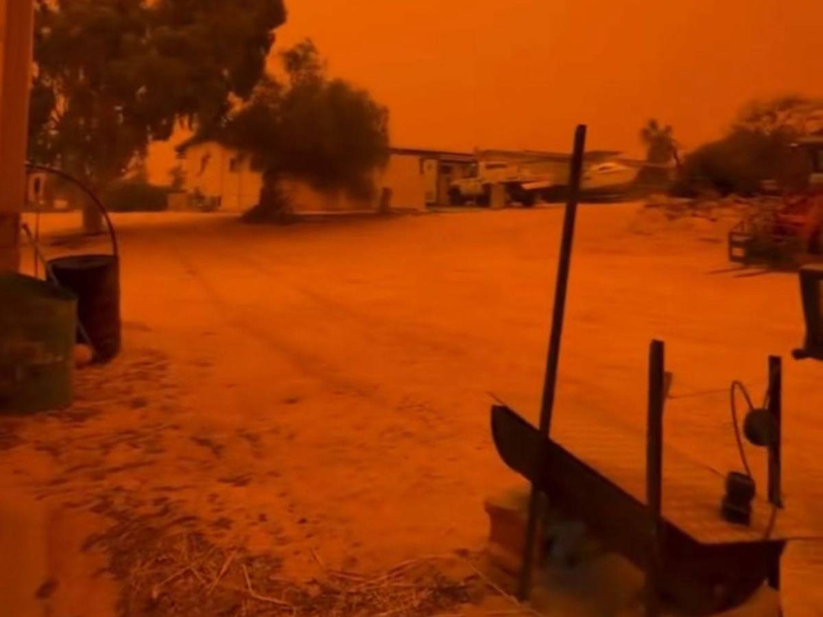 Cielos de Australia se tiñen de rojo y lo califican como “escena apocalíptica”